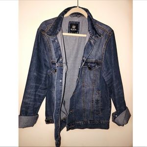 Denim jean jacket size L (!NOT urban outfitters!)